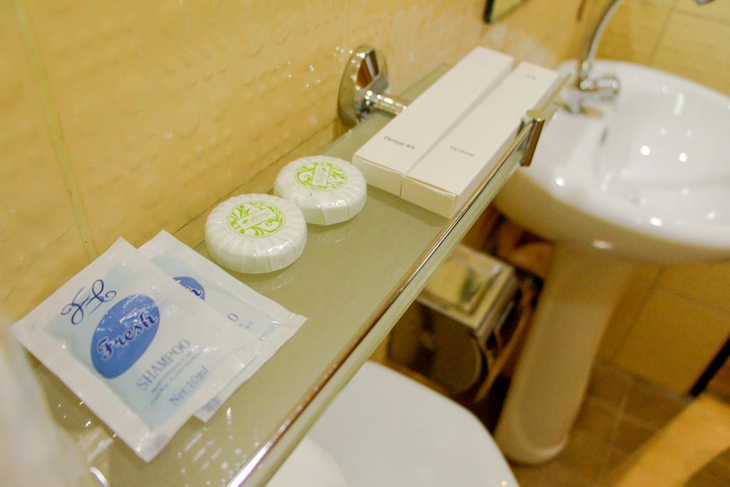 Sulu Sea Boutique Hotel Balabag  Экстерьер фото