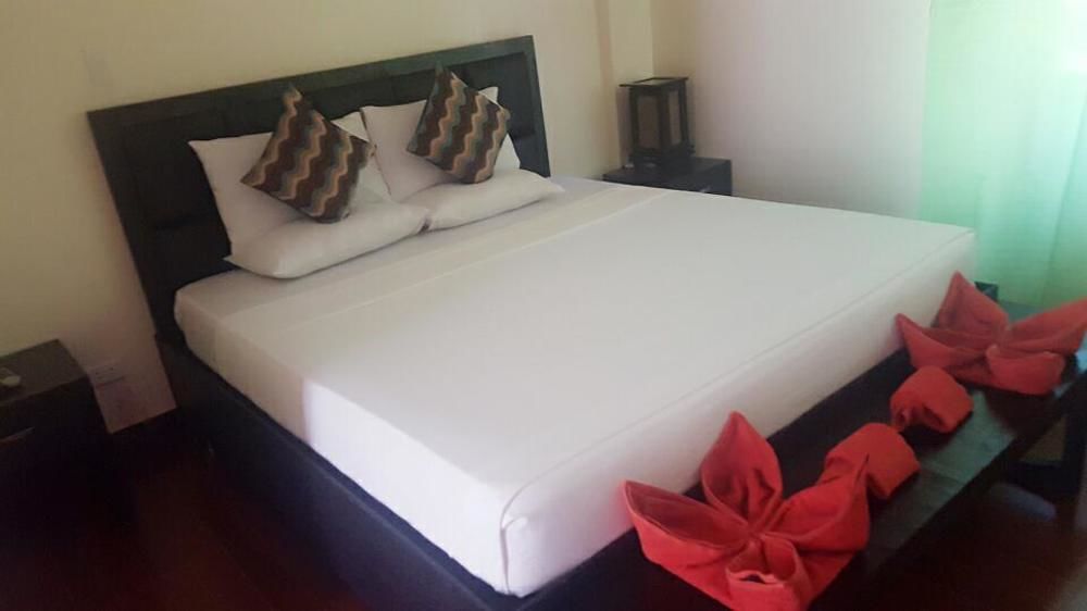Sulu Sea Boutique Hotel Balabag  Экстерьер фото