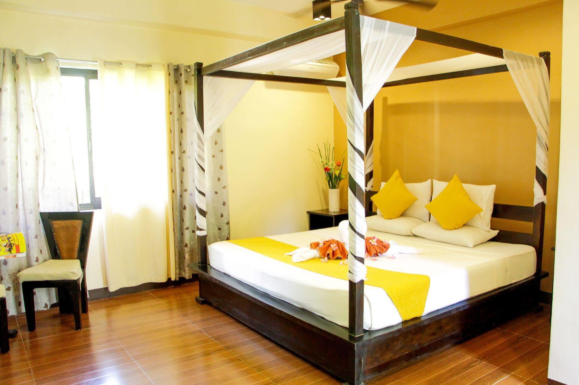 Sulu Sea Boutique Hotel Balabag  Экстерьер фото