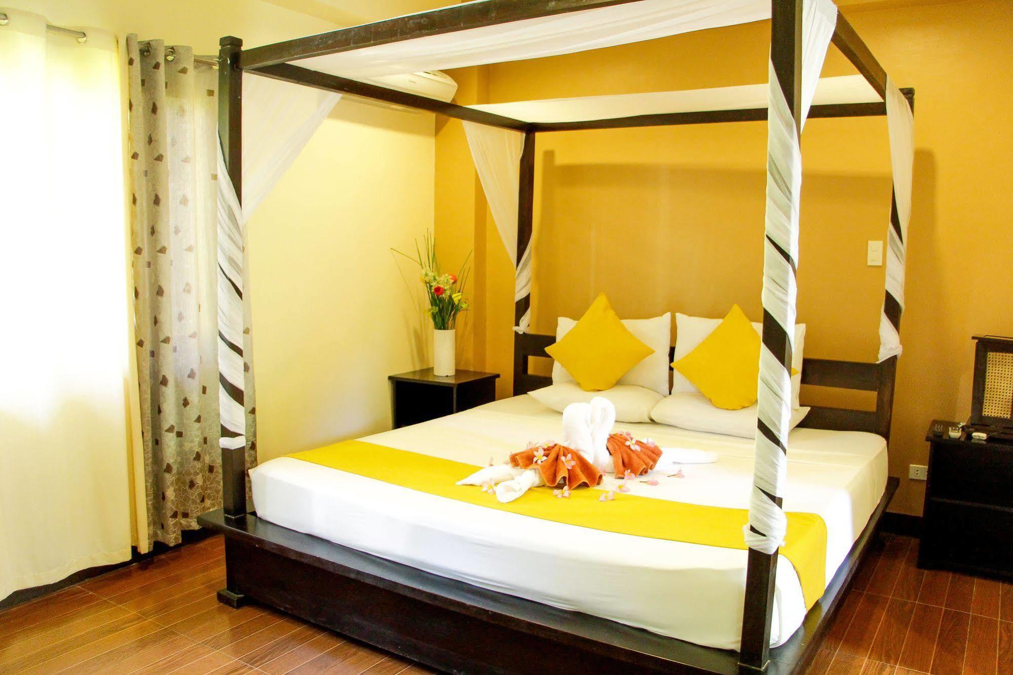 Sulu Sea Boutique Hotel Balabag  Экстерьер фото
